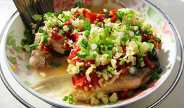 剁椒鱼,剁椒鱼头的美味诱惑